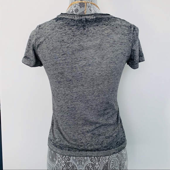 💕SOLD ON EBAY💕 🌈HP🌈 Rainbow Crop Top Tee - Picture 2 of 4